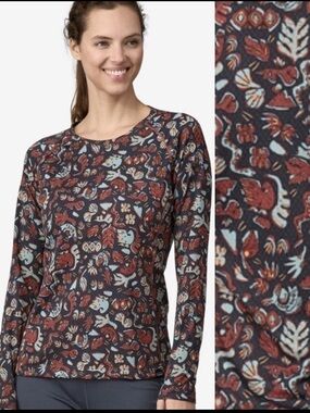 NWT Patagonia Capilene Crew Baselayer  Sweater  Medium